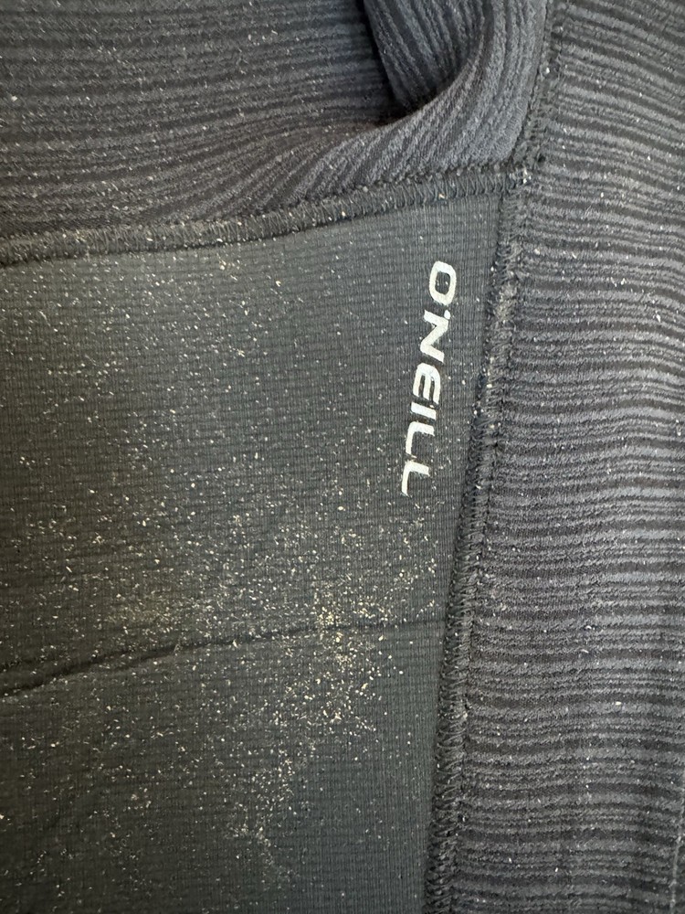 hyperfreak wetsuit 4:3 Small Tall