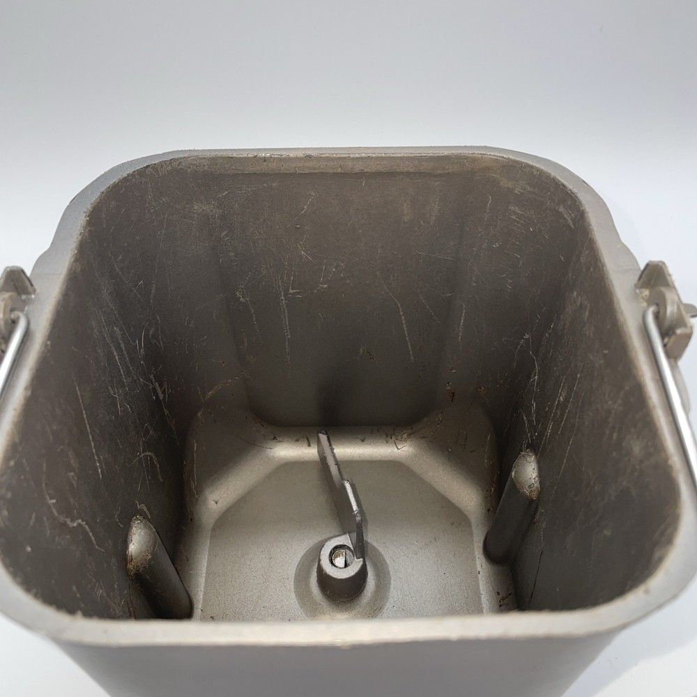 Oster Deluxe Bread And Dough Maker Model 4811 Counter Top Bread Maker Machine