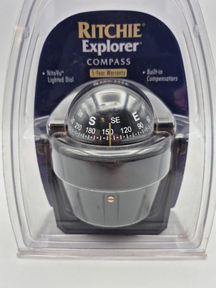 RITCHIE Explorer Compass B-51 Black Bracket Mount Boat Navigation New Sealed