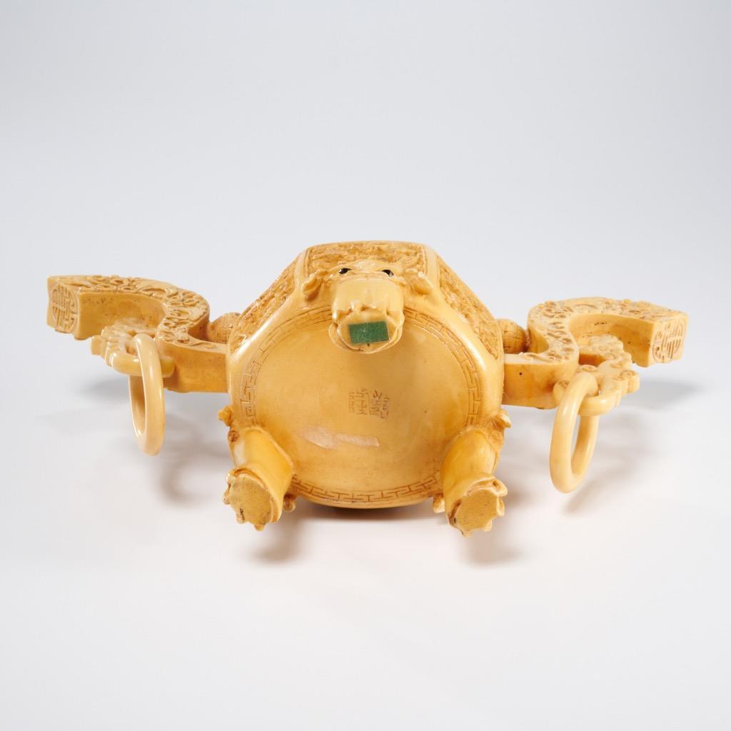 Pair Vintage Carved Resin Chinese Incense Censer Burner Foo Dogs Ornate READ