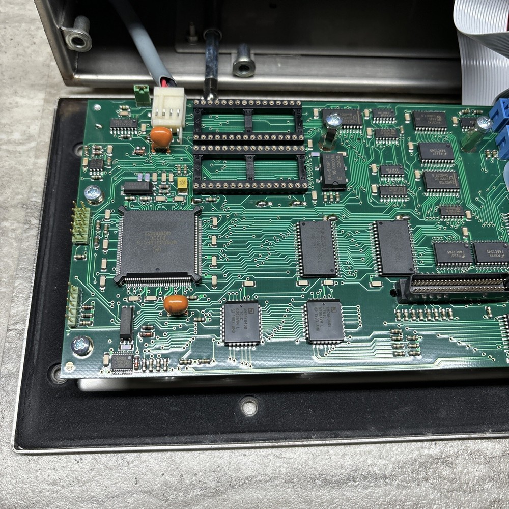 GWT PR 1713 Programmable Weighing And Batching Controller