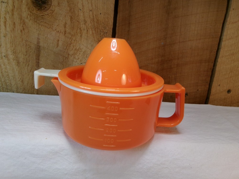 Silver Brand Plastic 3 Piece Reamer Juicer