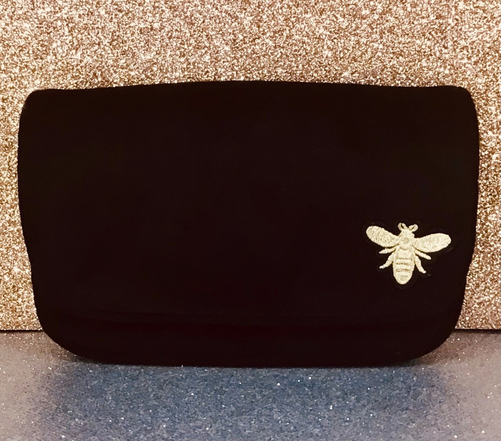 MYTAGALONGS TRAVEL ORGANIZER BLACK PLUSH POUCH