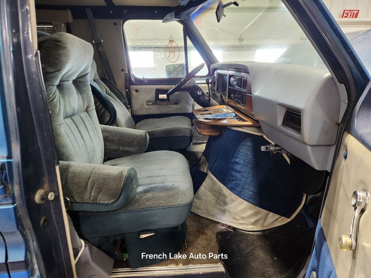 Automatic Transmission C6 4.9L Fits 75-91 FORD E150 VAN 1337984