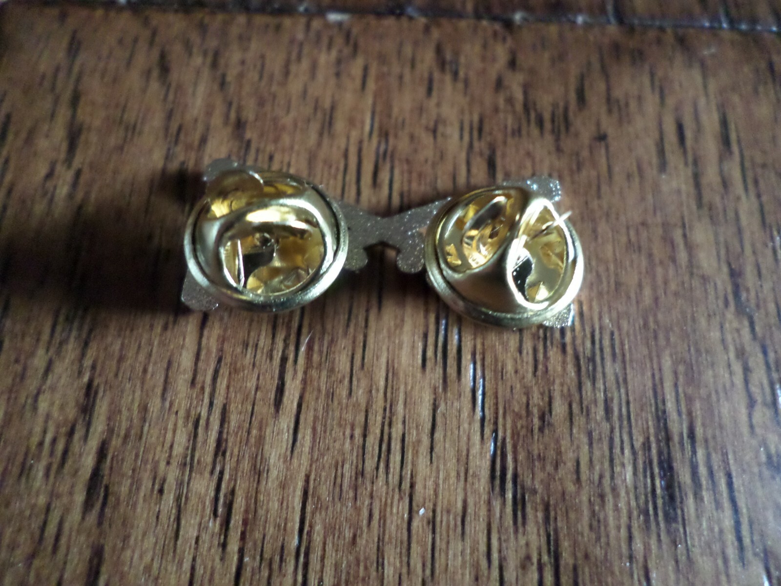 U.S MILITARY CAVALRY METAL HAT BADGES PIN CROSSED SABERS SWORDS MINIATURE PIN