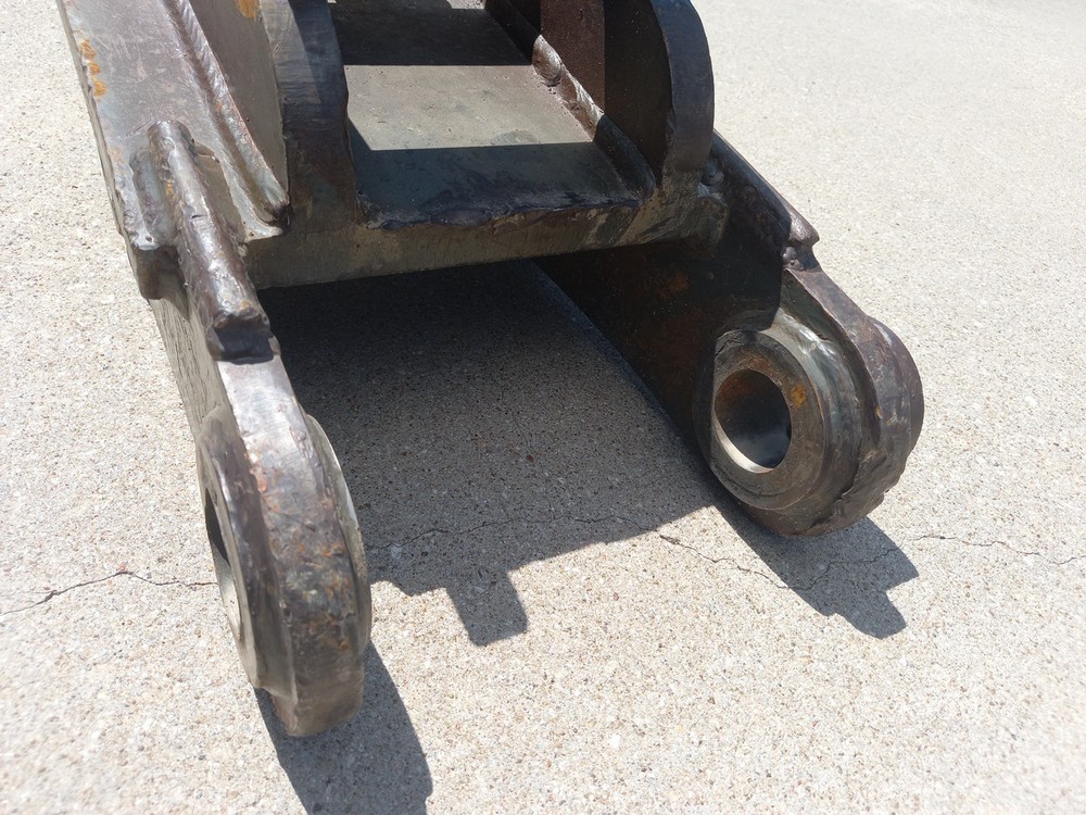 STRICKLAND 7995 Excavator Coupler - Used Good