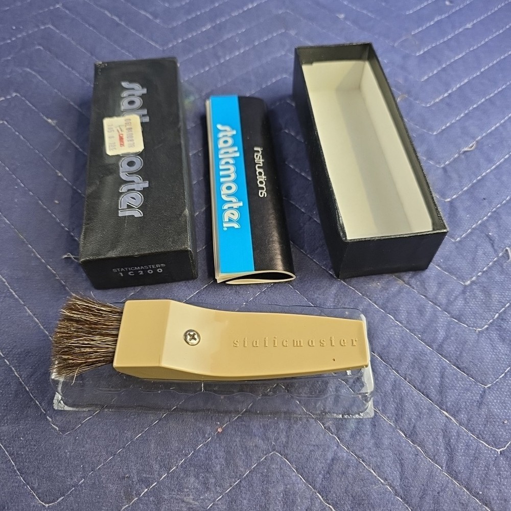 Vintage Staticmaster Brush Model 1C200 Complete w/ Box & Instructions