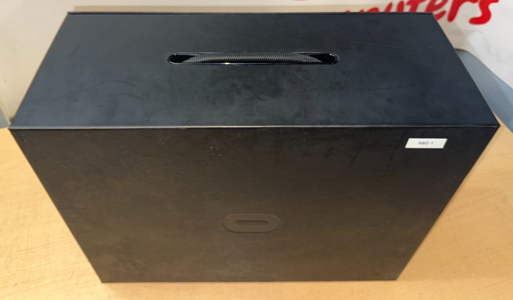 Oculus VR Rift HM-A Headset + Remote RE-A + Sensor 3P-A