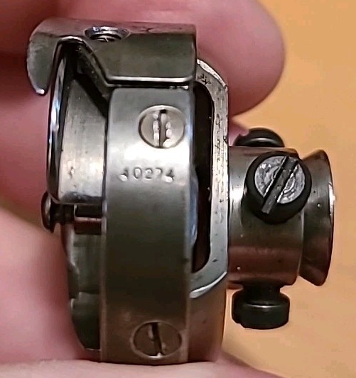 Vintage Singer Simanco 40274 Rotating Hook Bobbin Case