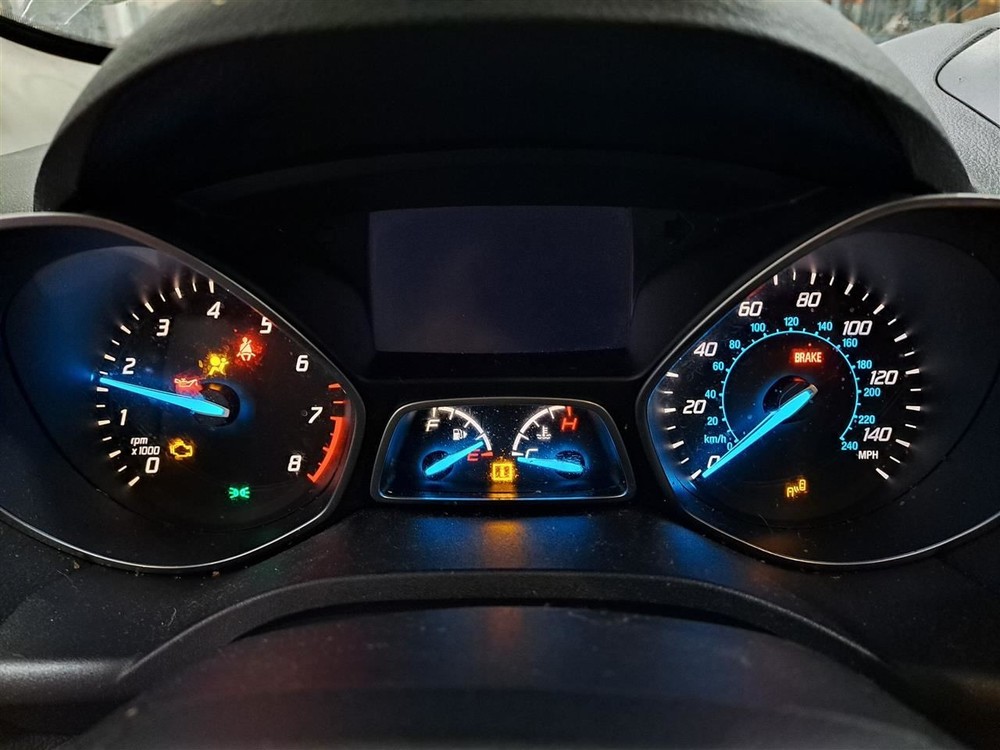 2016 Escape Camera/Projector Sku#4265885