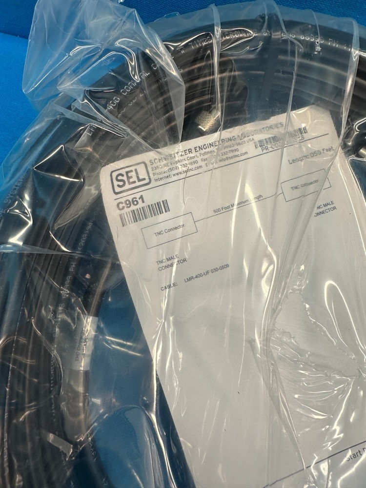 Schweitzer Engineering SEL-2407 Satellite Synchronized Clock 240700033