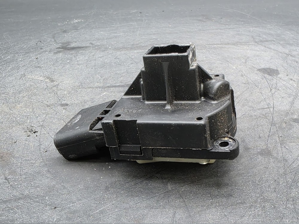 OEM Mopar Ignition Switch 4685719AI Used