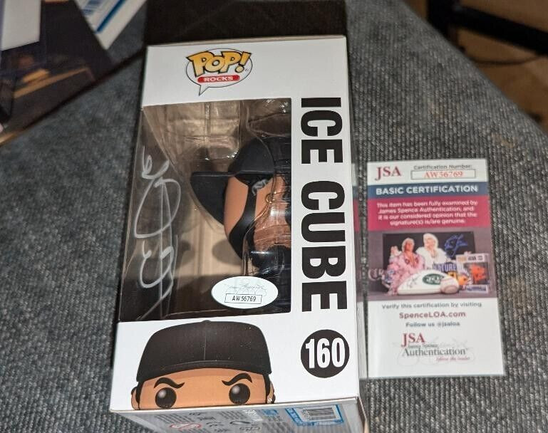 MUSIC LEGEND ICE CUBE SIGNED ICE CUBE FUNKO POP WITH JSA