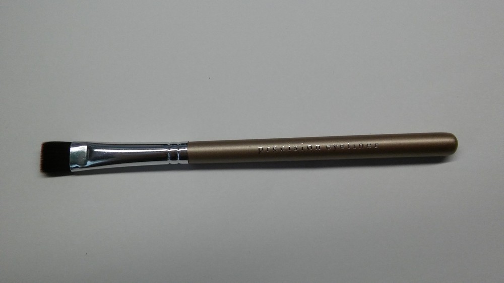 BARE ESCENTUALS PRECISION EYELINER BRUSH