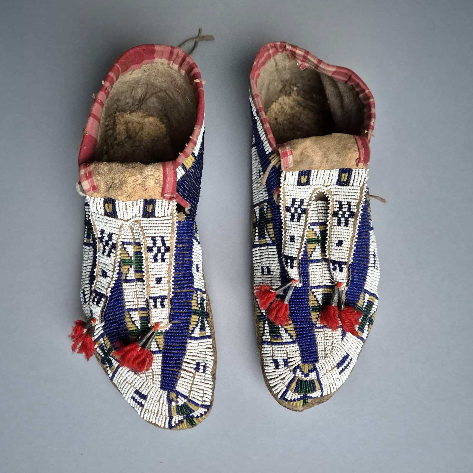 Antique Central Plains (Sioux?) Beaded Moccasins, ca 1880s. Gen. H.E. Tutherly