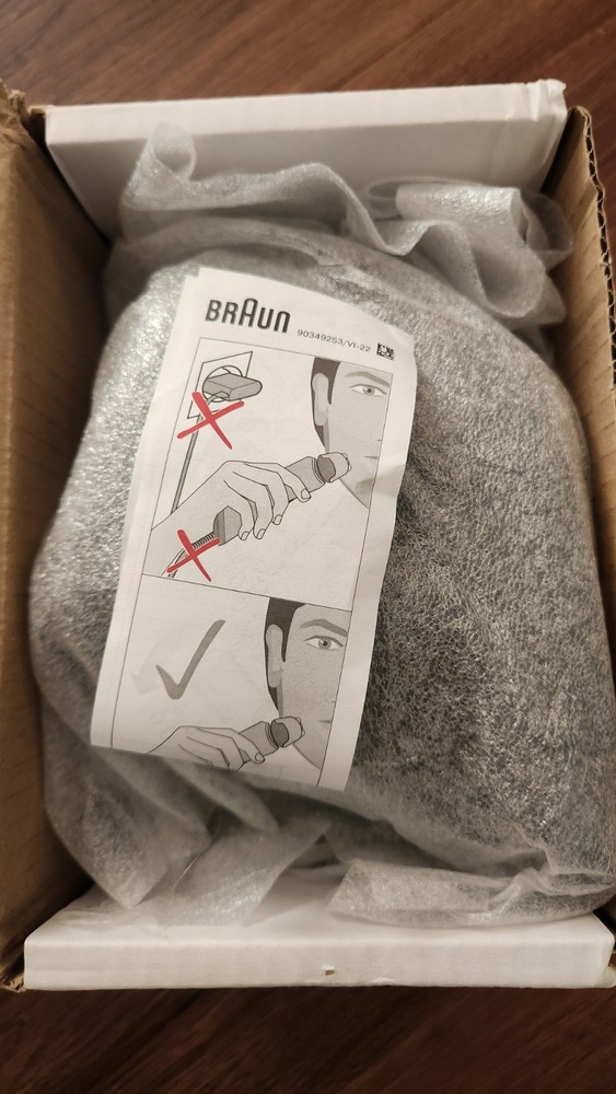 Braun Clean & Charge Base Type 5430 for Series S9-3(type 5793) Models ONLY