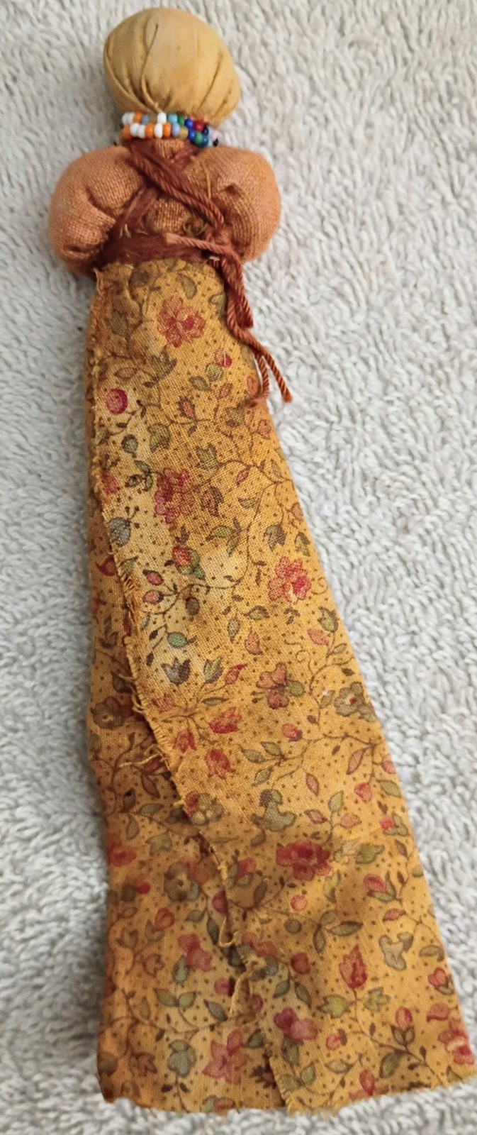 Wonderful Vintage Sioux  Prayer Doll 2