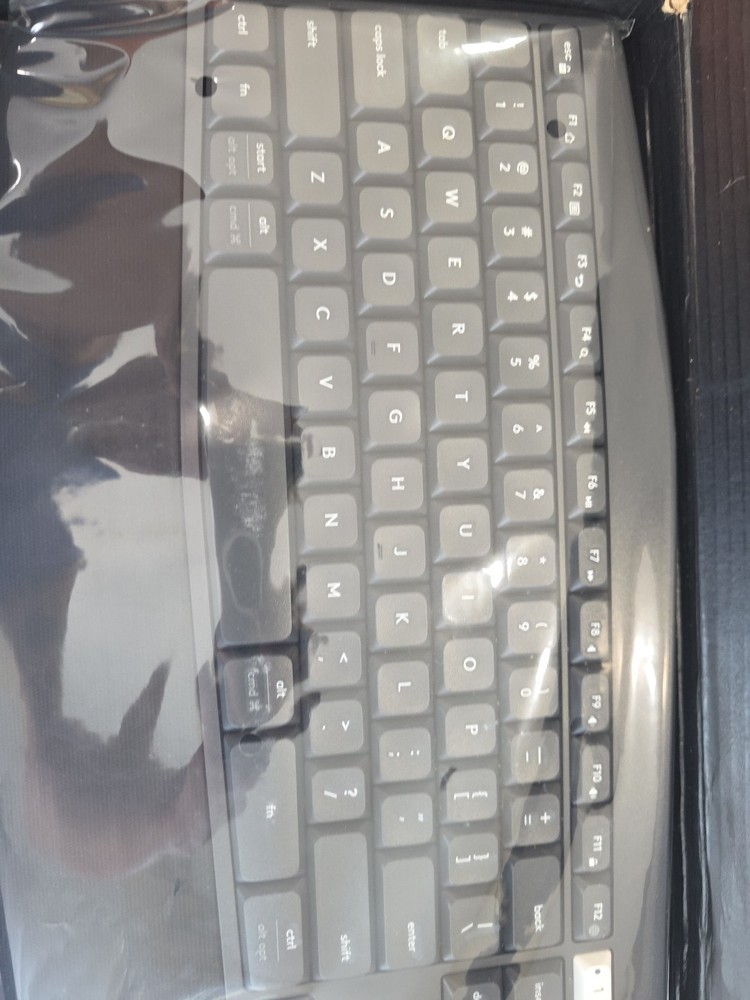 Logitech K850 Wireless Keyboard & Mouse - Black