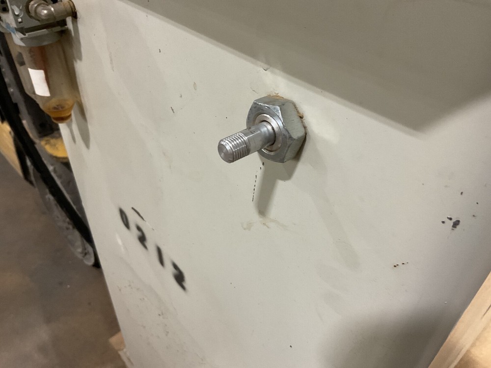 Unique Machine & Tool Double Spindle Pneumatic Pocket Hole Machine Model 73 #6BB