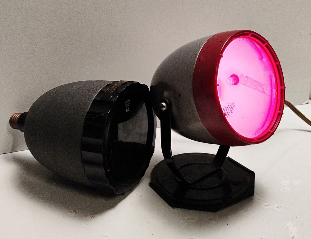2 VTG Kodak Adjustable Safelight Lamp Wall Mount