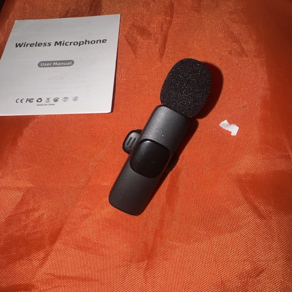 Lavalier Microphone Wireless Audio Video Recording Mini Mic For Iphone UNTESTED