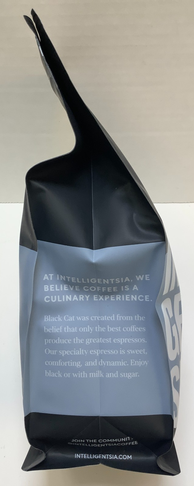 Intelligentsia Black Cat Classic, Light Espresso, Whole Bean, 12oz, JAN/2026