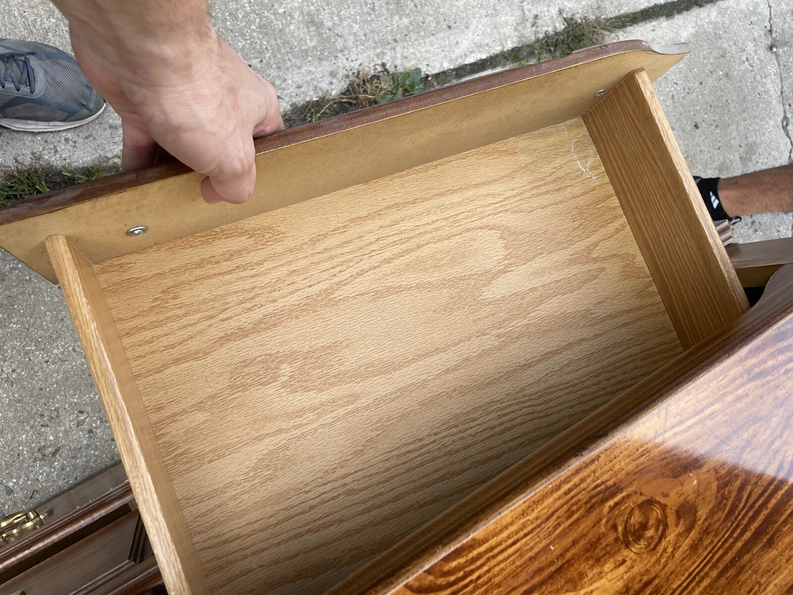 Bedroom Dresser with Glass Mirror Some Flaws Please Read