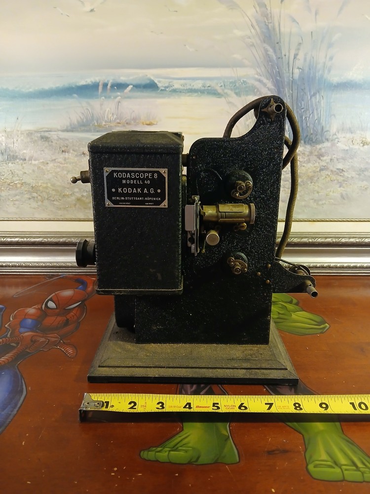 German Made Kodascope 8 Modell 40 Projector