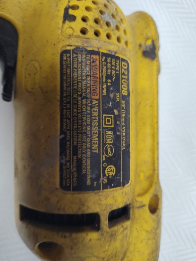 DeWalt D21002 3/8" VSR Variable Speed 6 Amp Corded Drill Tested Working