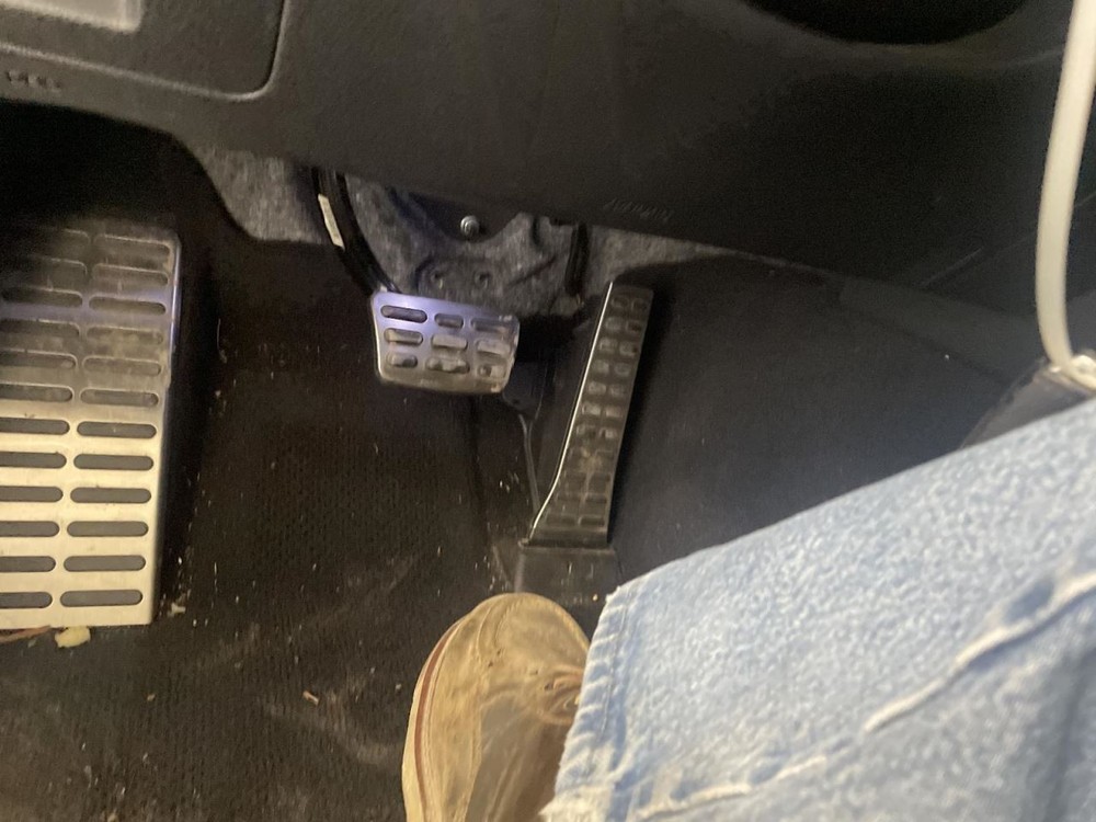 Complete Console Front Floor Manual Shift Shift-by-cable Fits 18-23 STINGER 9868