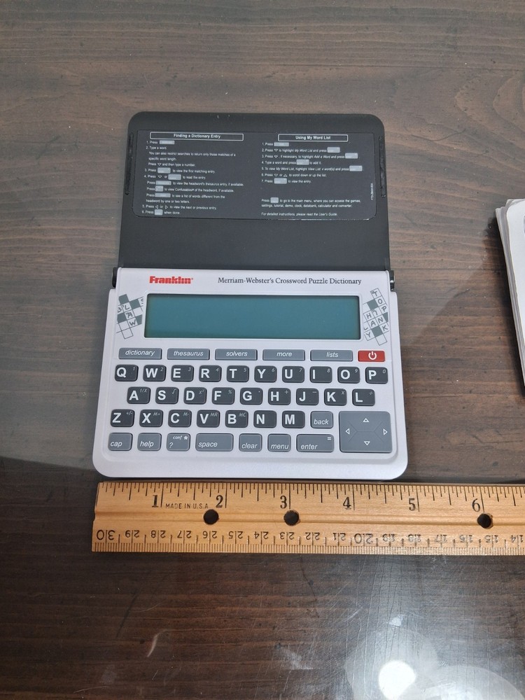 Franklin Webster Crossword Puzzle Dictionary - Model CWP-570