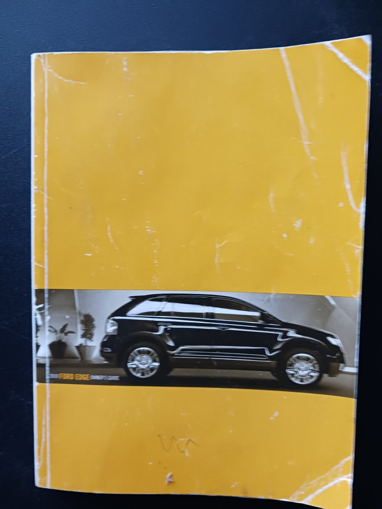 2010 Ford Edge Owners Manual Set With Case OEM