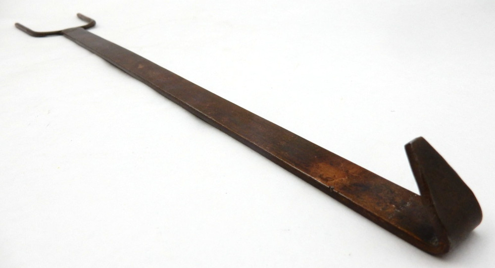 ANTIQUE SOLID COPPER HAND-FORGED TOASTING FORK WITH CURVED HANGER HANDLE