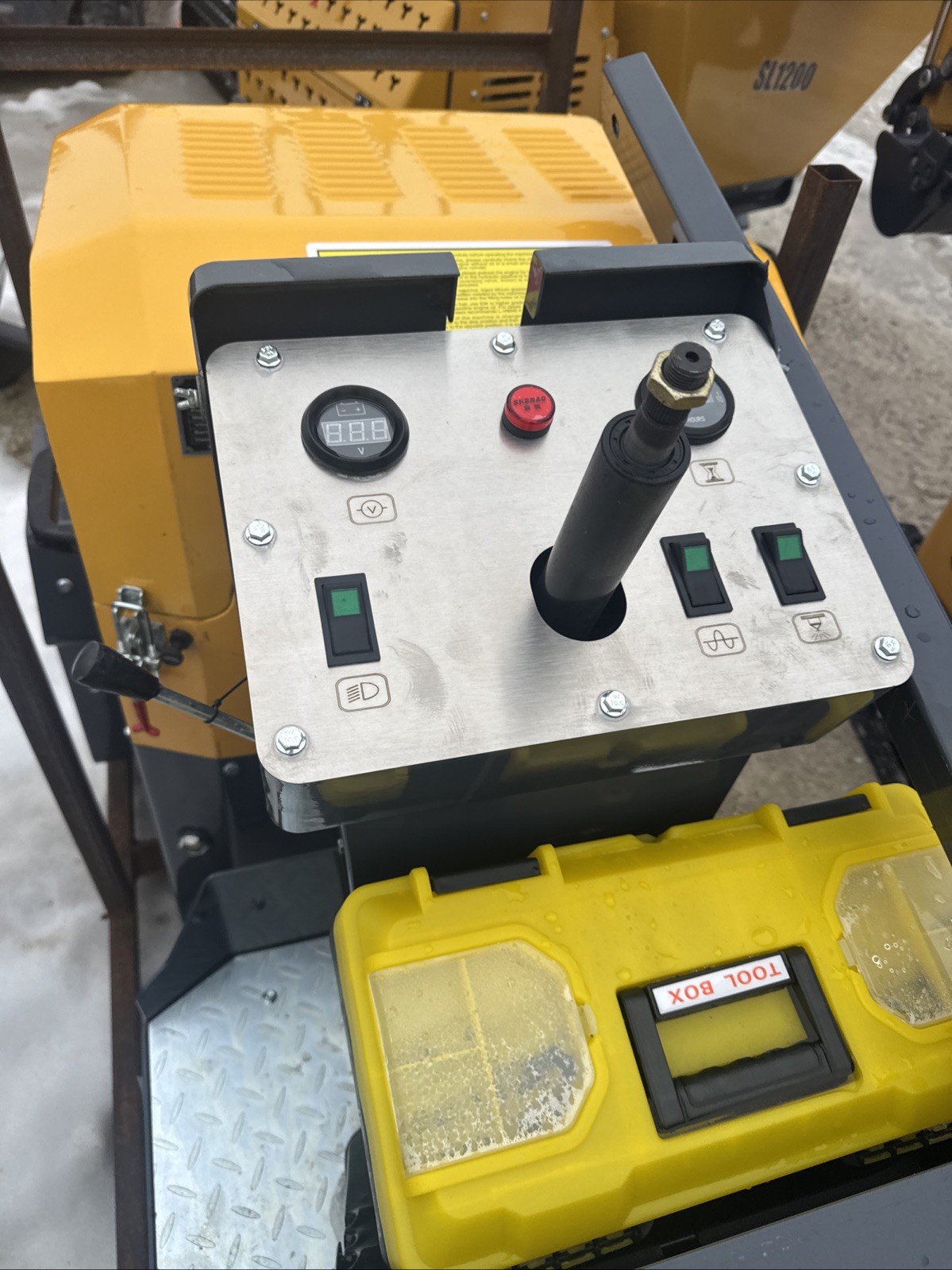 SDOL SL1000 Vibratory Roller Ride On Compactor Asphalt Smooth Drum 13 Hp Gas