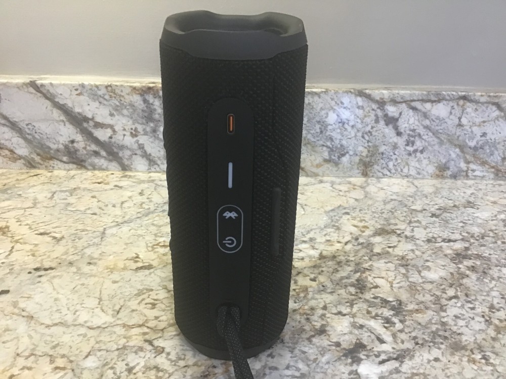 Wireless Portable Bluetooth Speaker not JBL Flip6 Waterproof Multicolor