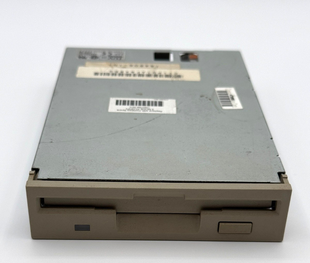 💾 Vintage Internal 3.5 Floppy Disk Drive Citizen E24M 246436A-76 Untested