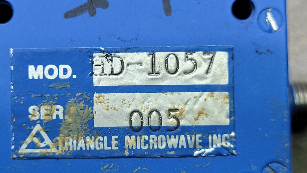 HD-1057, SER 005. Triangle microwave Inc.