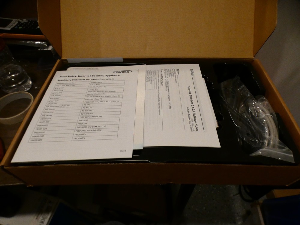 SonicWALL TZ 170 10 Node 01-SSC-5549 Internet Security Appliance Firewall NOB