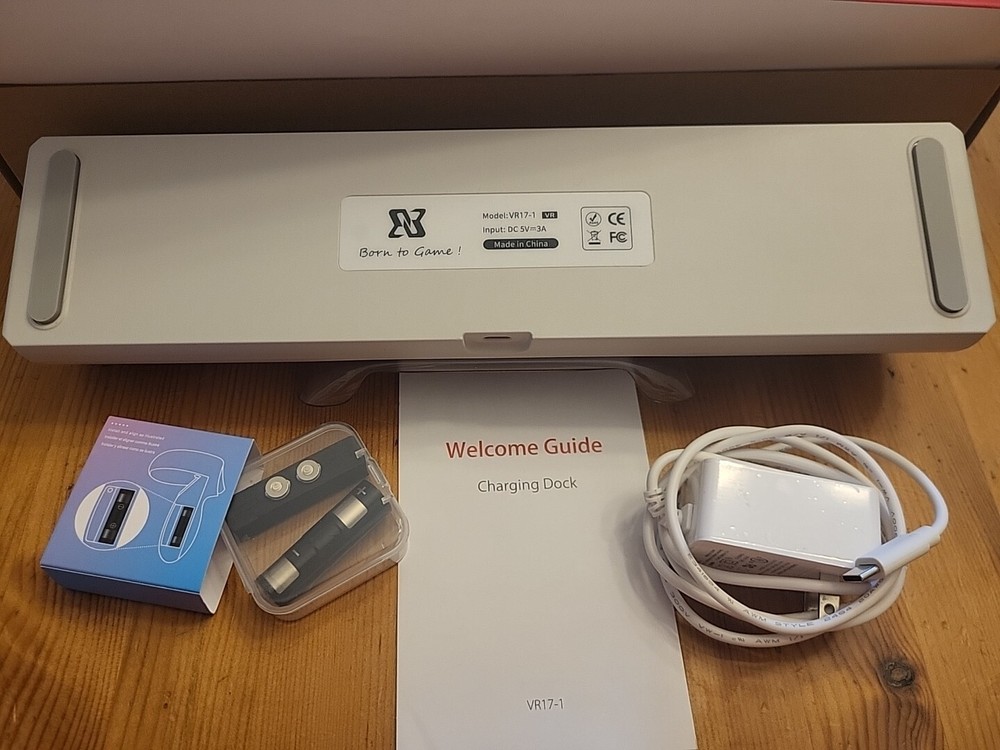 Used Oculus Quest 2 Charging Dock - VR17-1 Model, White