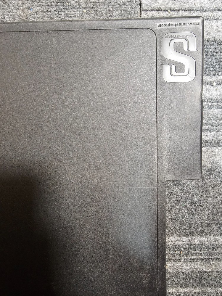Safe Strap 0774-003 Adjustable 12" H Black Plastic Pallet Guard
