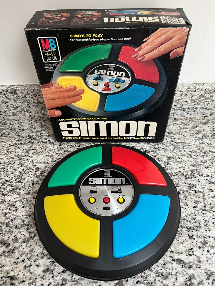 1984 Simon Electronic Game With Box Milton Bradley Complete Working