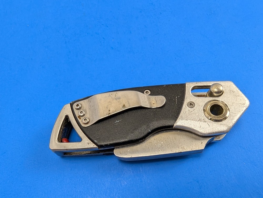Husky Black Foldable Utility Knife