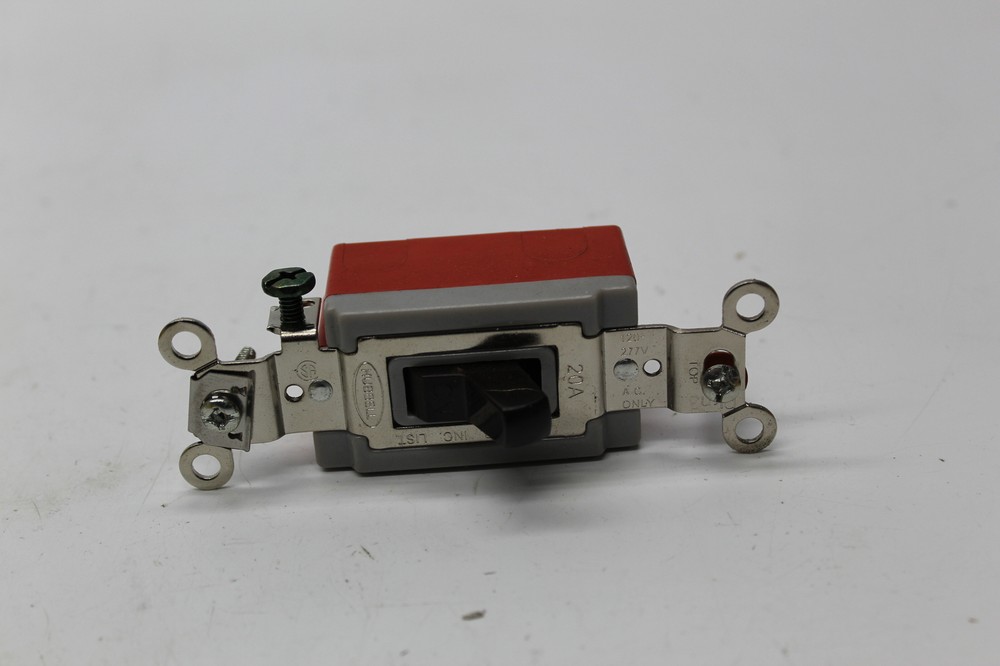 HUBBELL HBL1221 SWITCH BROWN NSMP