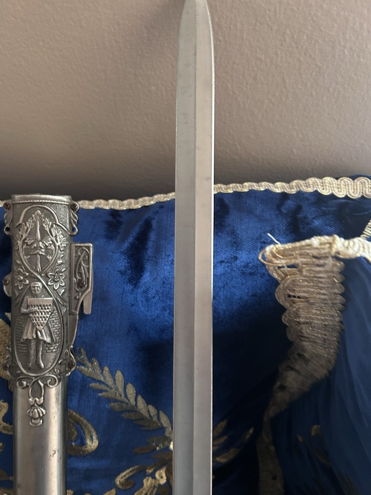 Vintage Sword 35 In