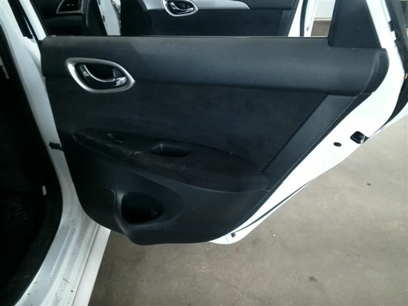 Driver Left Front Spindle/Knuckle Fits 11-25 LEAF 104636069