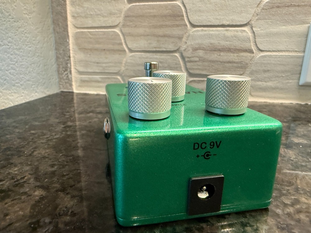 GAMMA Narcissus Warm Delay Effects Pedal