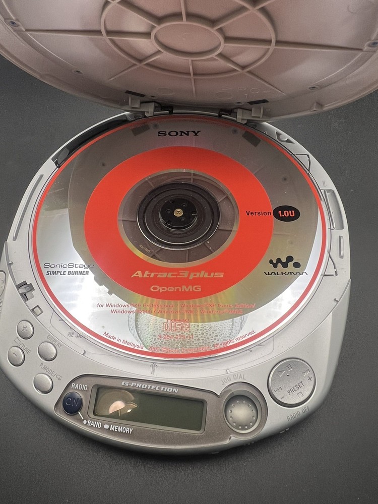 Sony Atrac3plus CD Walkman - D-NF610 W Disc- Tested
