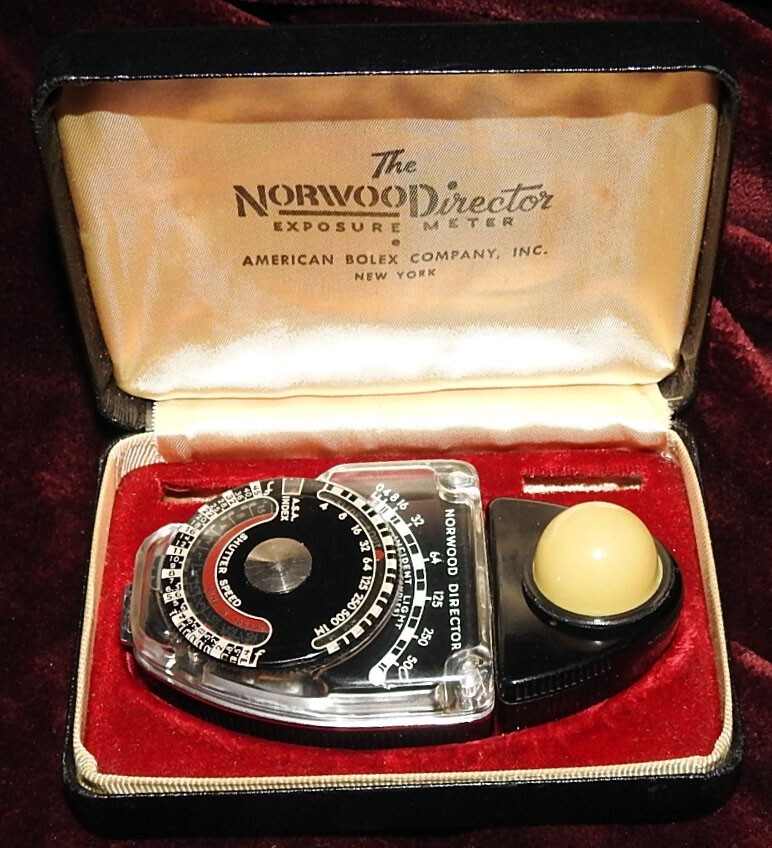 Norwood Director Model B Exposure Meter w/Case