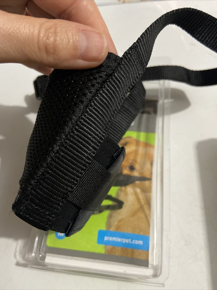 Premier Pet Dog Muzzle M47D .New ,Open Box