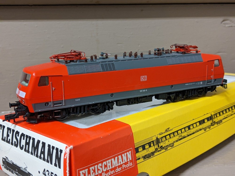 Fleischmann BR 120 DC Analog 4353